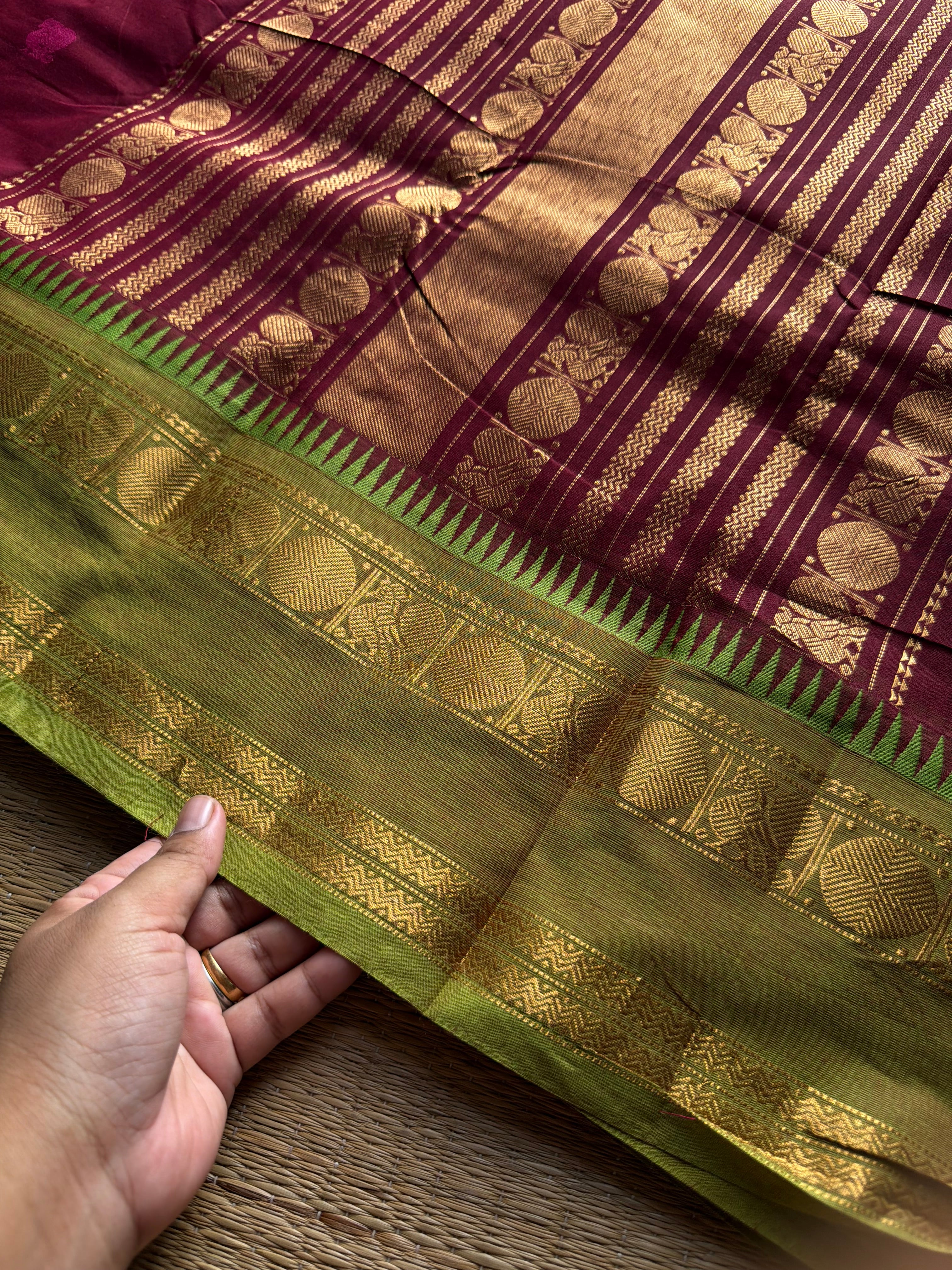 Maroon ~ RF1391 Premium Rich Pallu Kanchi cotton saree with Annam pattern gap border