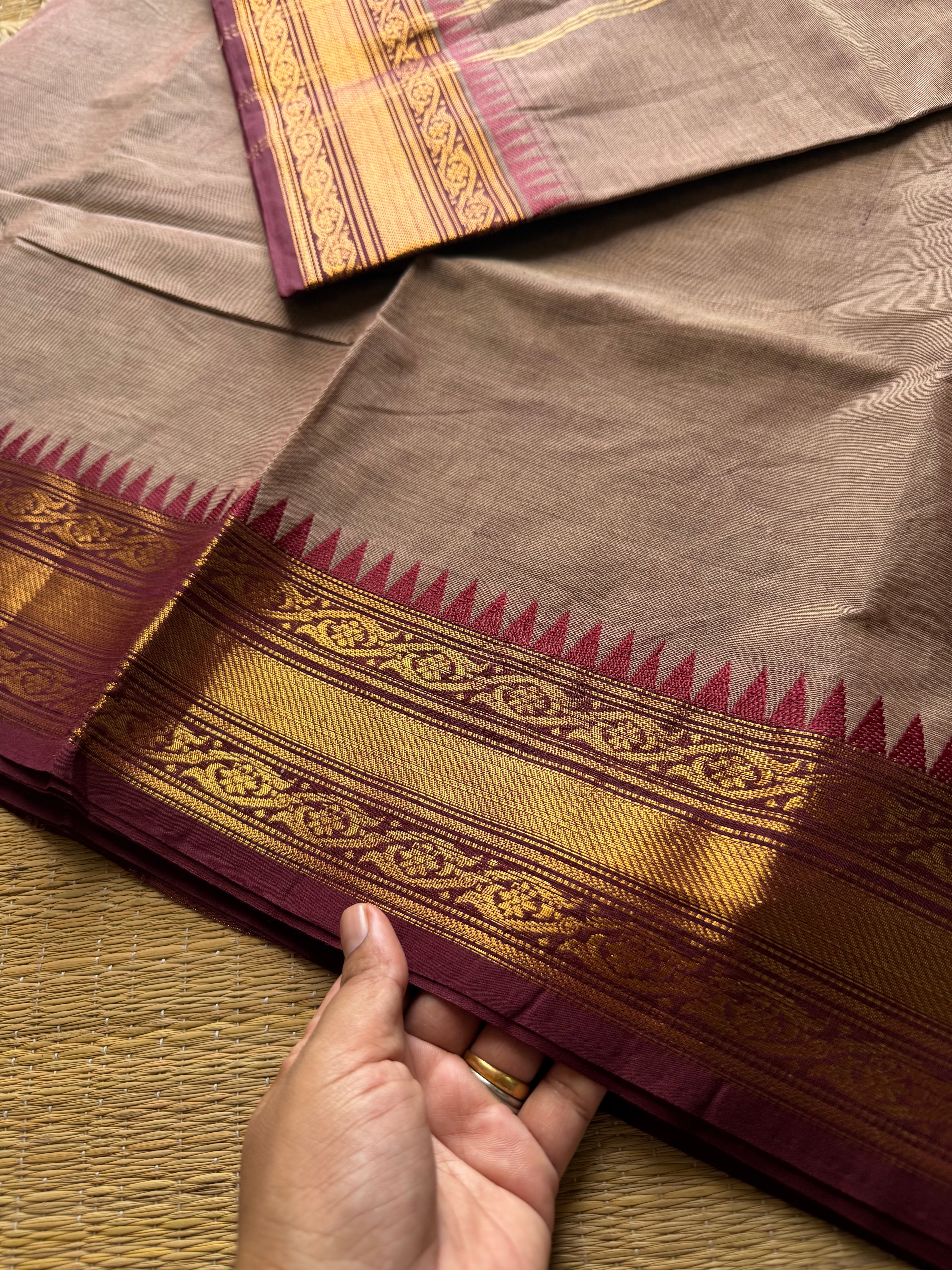 RF710 Dual tone biscuit shade with brown ~ Medium Size Border Kanchi Cotton Saree