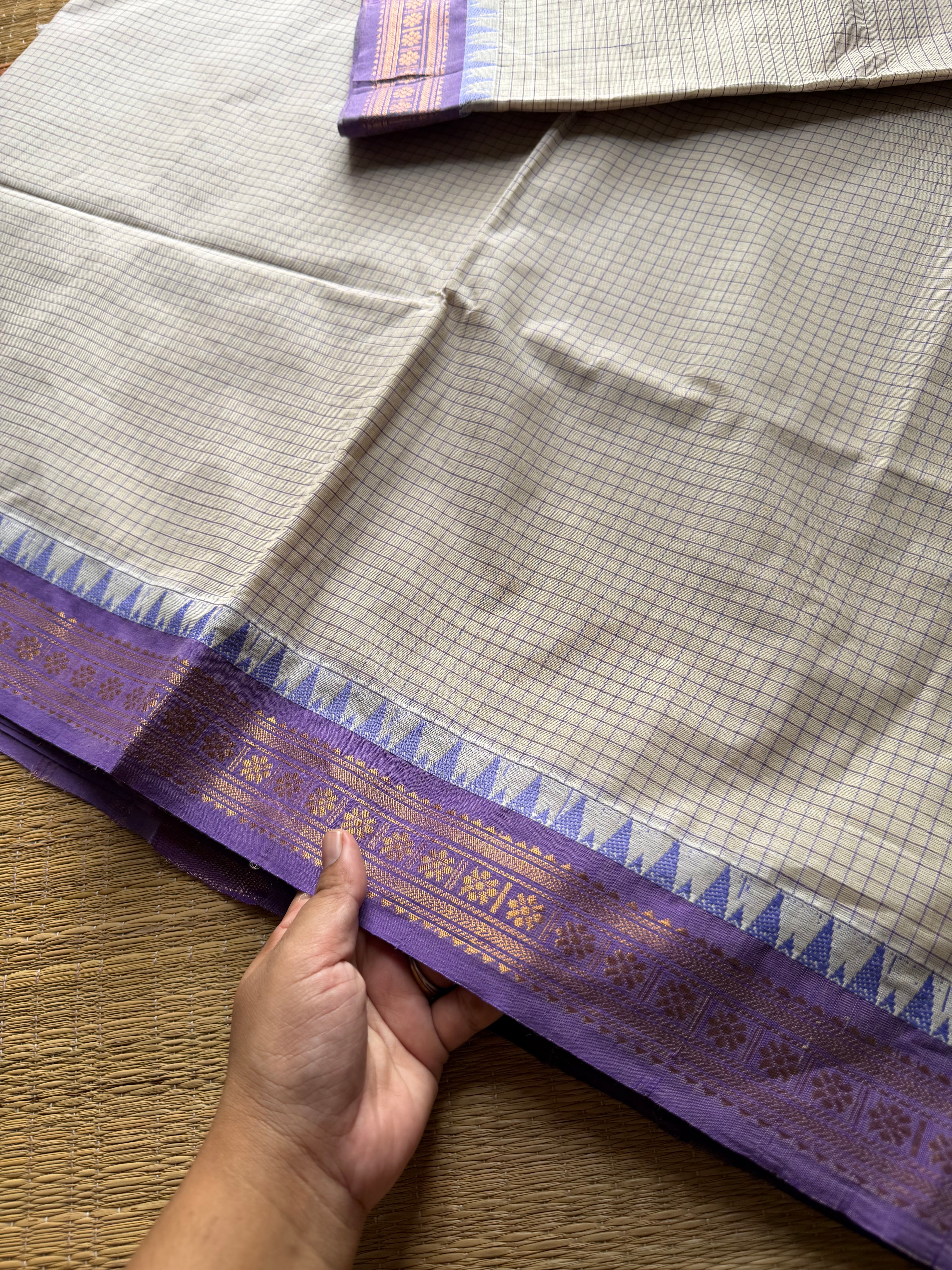 Vintage Podi Kattam ~ Half white with light purple combination small checks Kanchi cotton saree