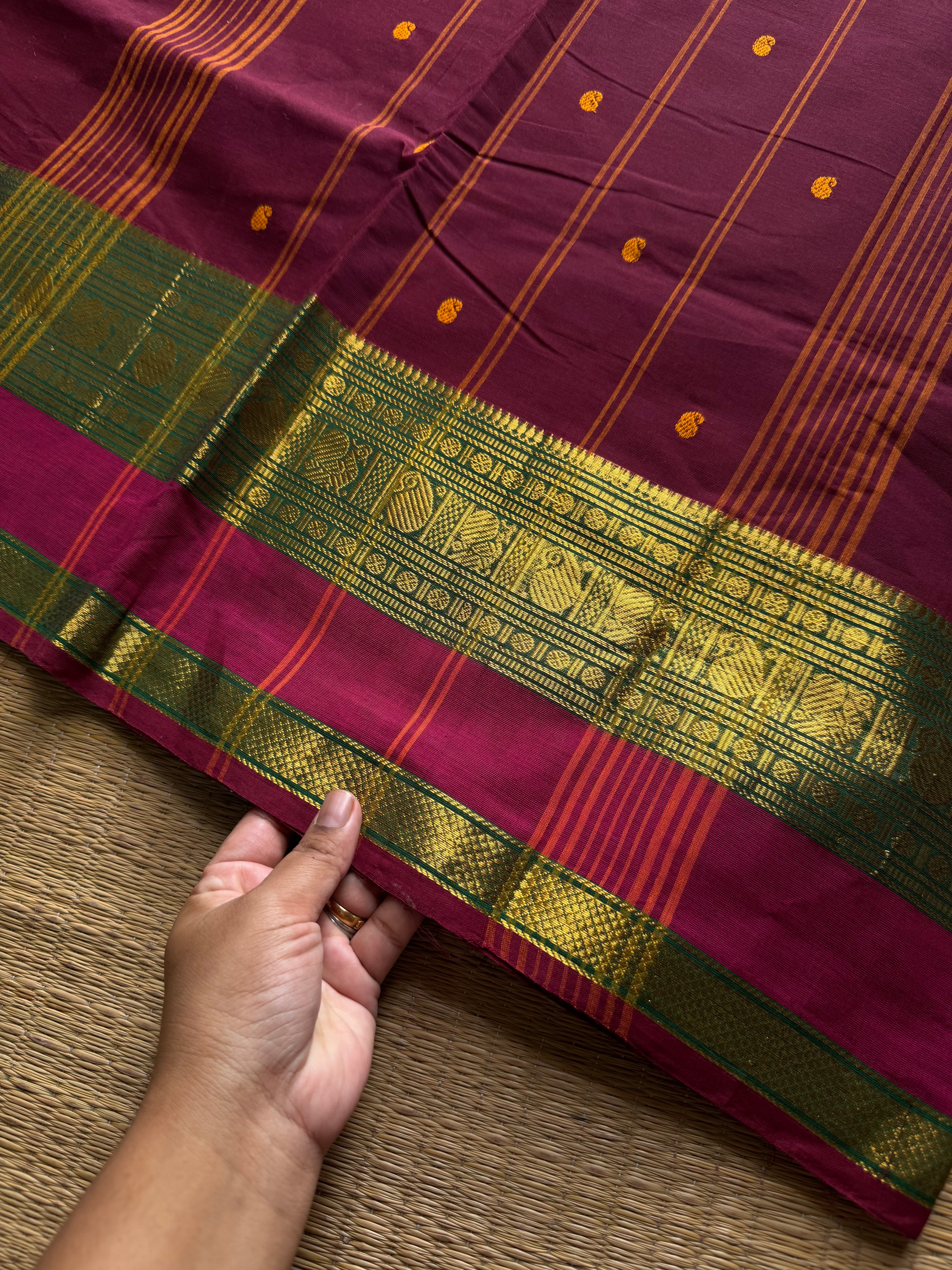 RF1331 Dark magenta pink ~ Kanchi cotton Rettapet border saree