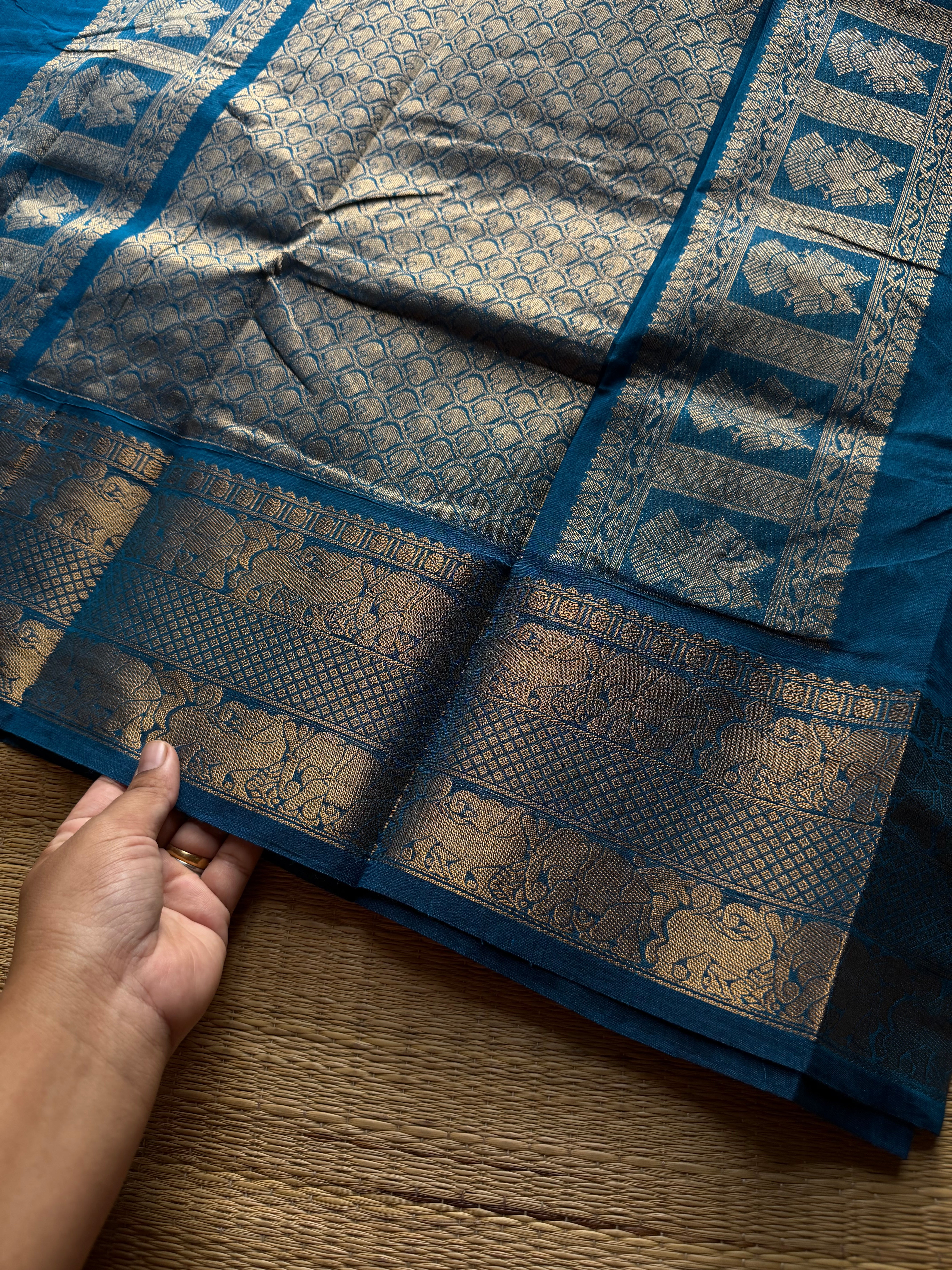 Rf1383 Premium Rich Pallu Kanchi cotton saree with vaira Oosi pattern ~ Dual tone sky blue