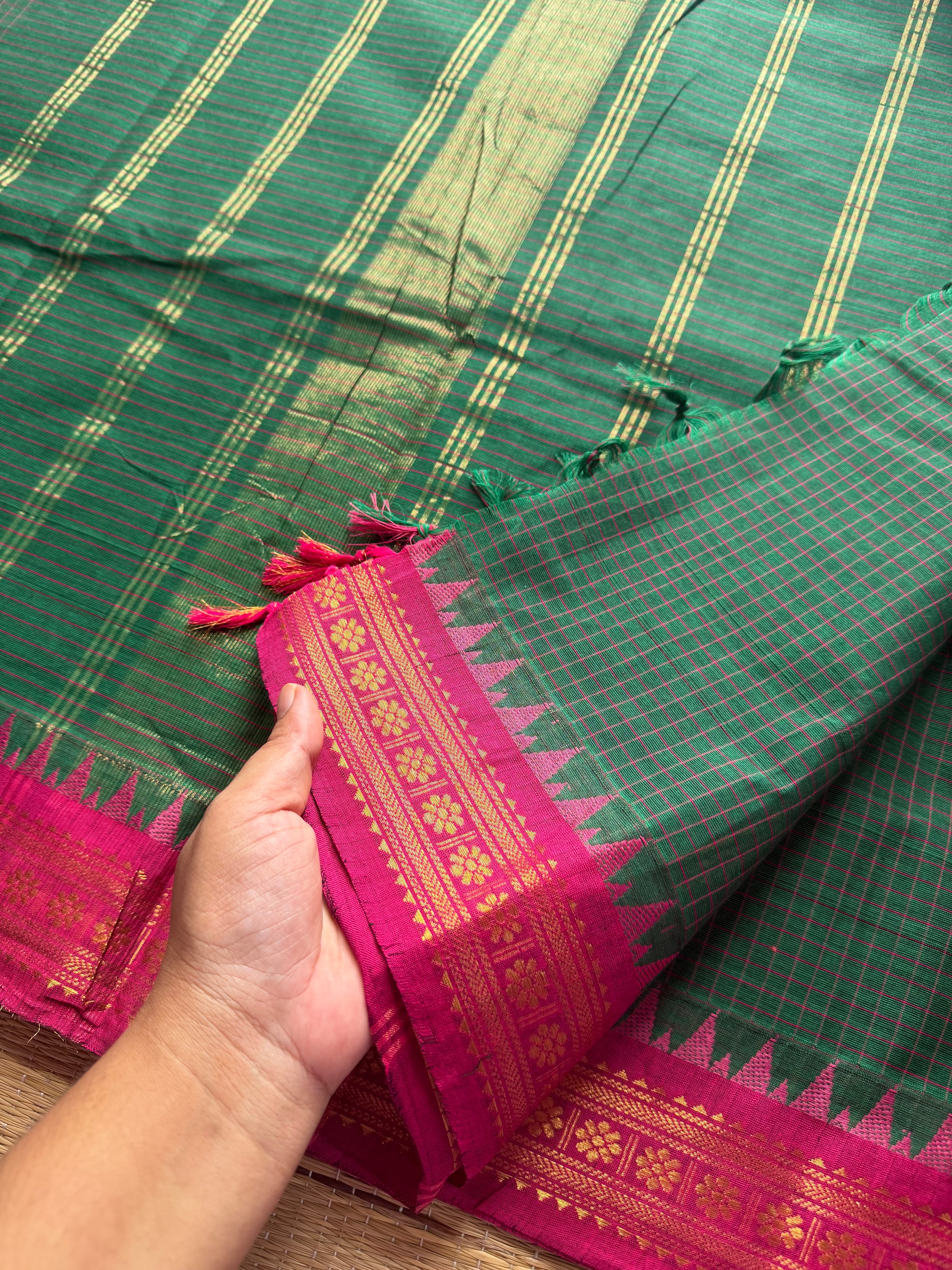 RF265 Green with pink combination Podi Kattam Kanchi cotton saree with small border