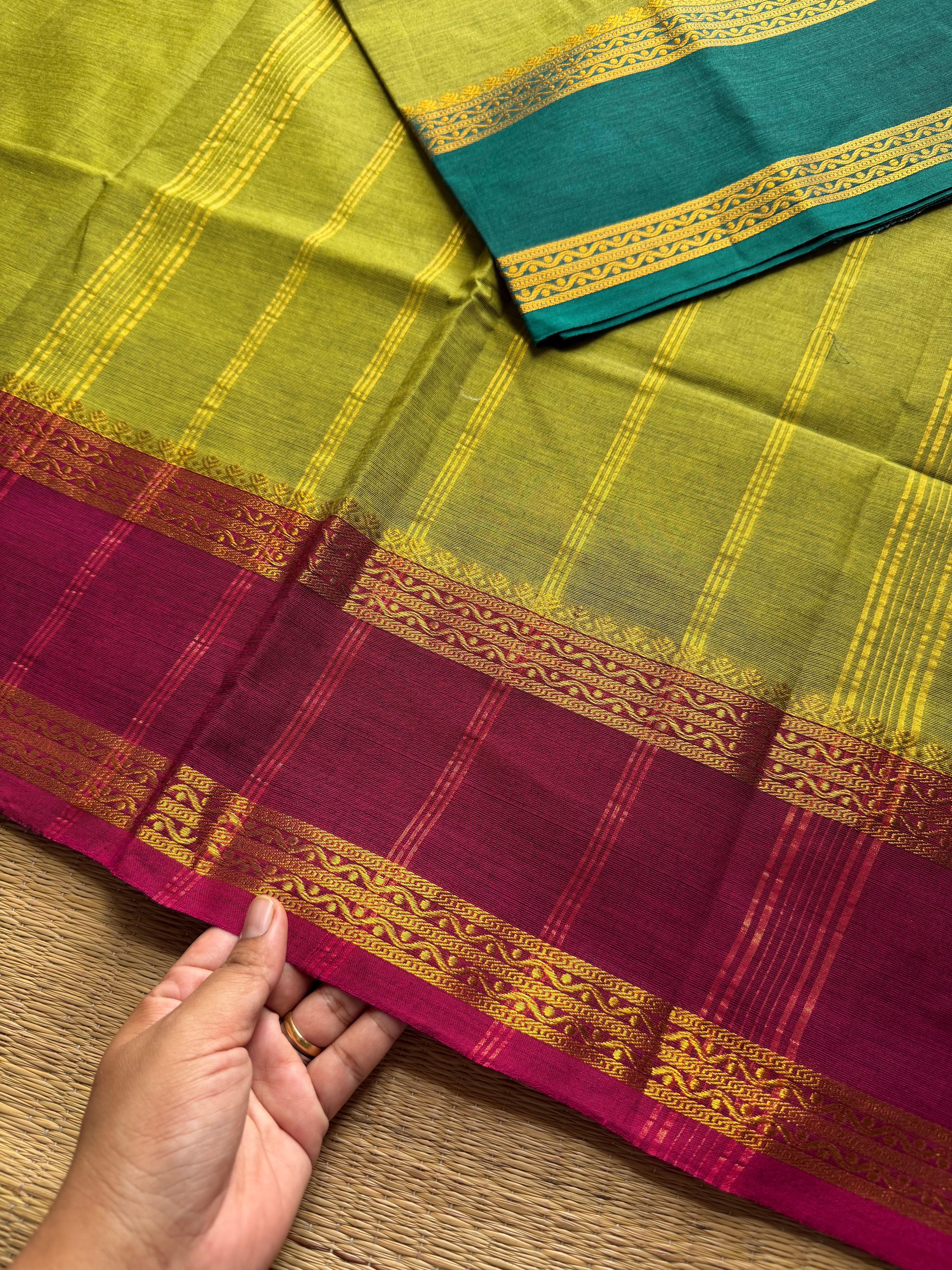 RF1228 Parrot green shade ~ Ganga Jamuna border Kanchi cotton saree