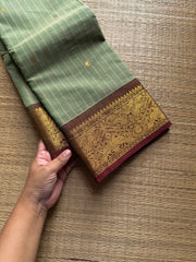 RF1015 Pista green shade ~ Vanasingaram border Kanchi cotton saree with handmade golden Zari Buttas