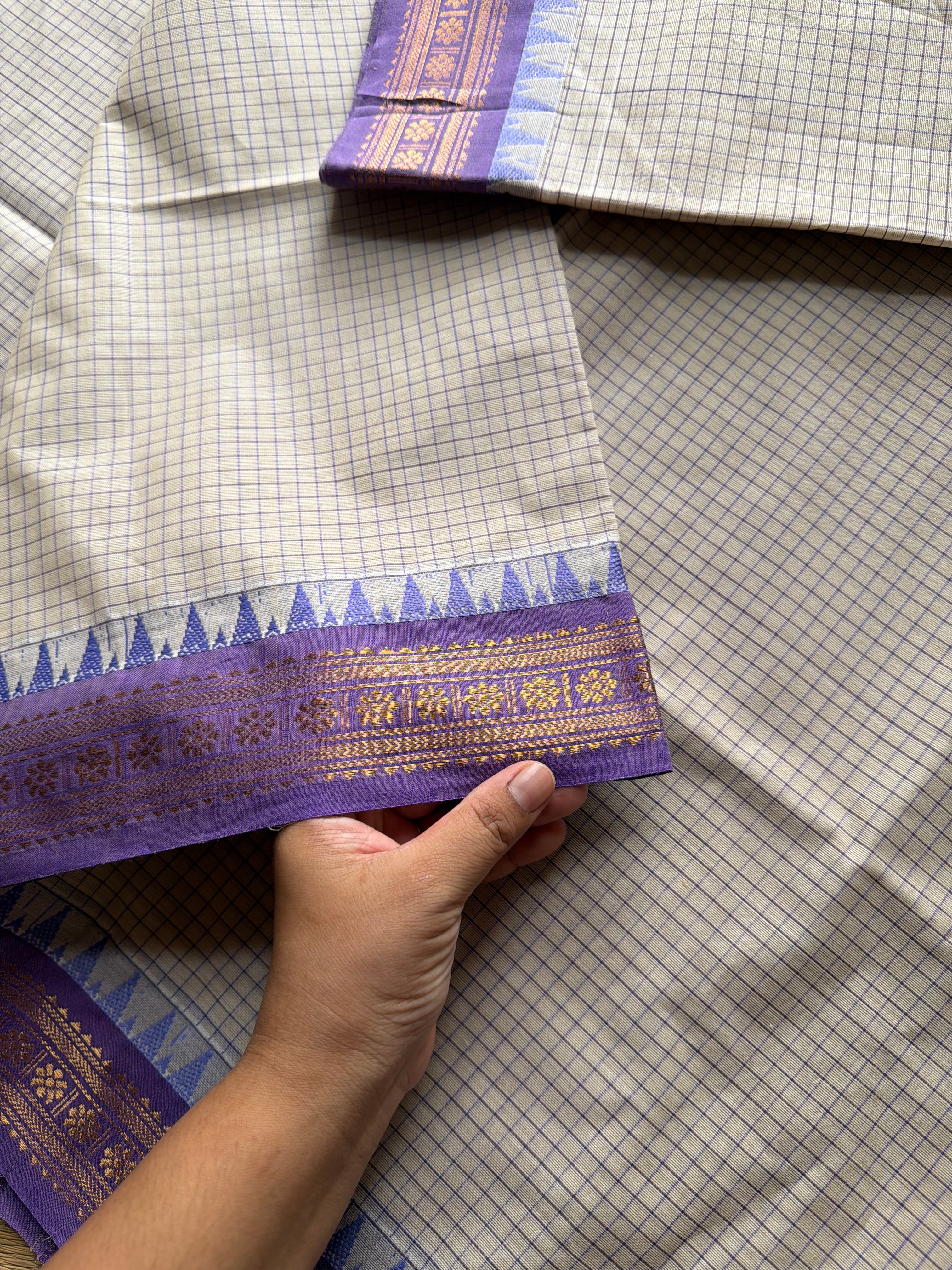 Vintage Podi Kattam ~ Half white with light purple combination small checks Kanchi cotton saree