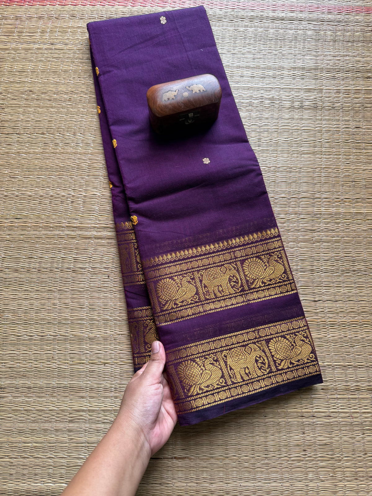 Monotone Retta Patta Purple Kanchi Cotton Saree With Handmade Thread Buttas