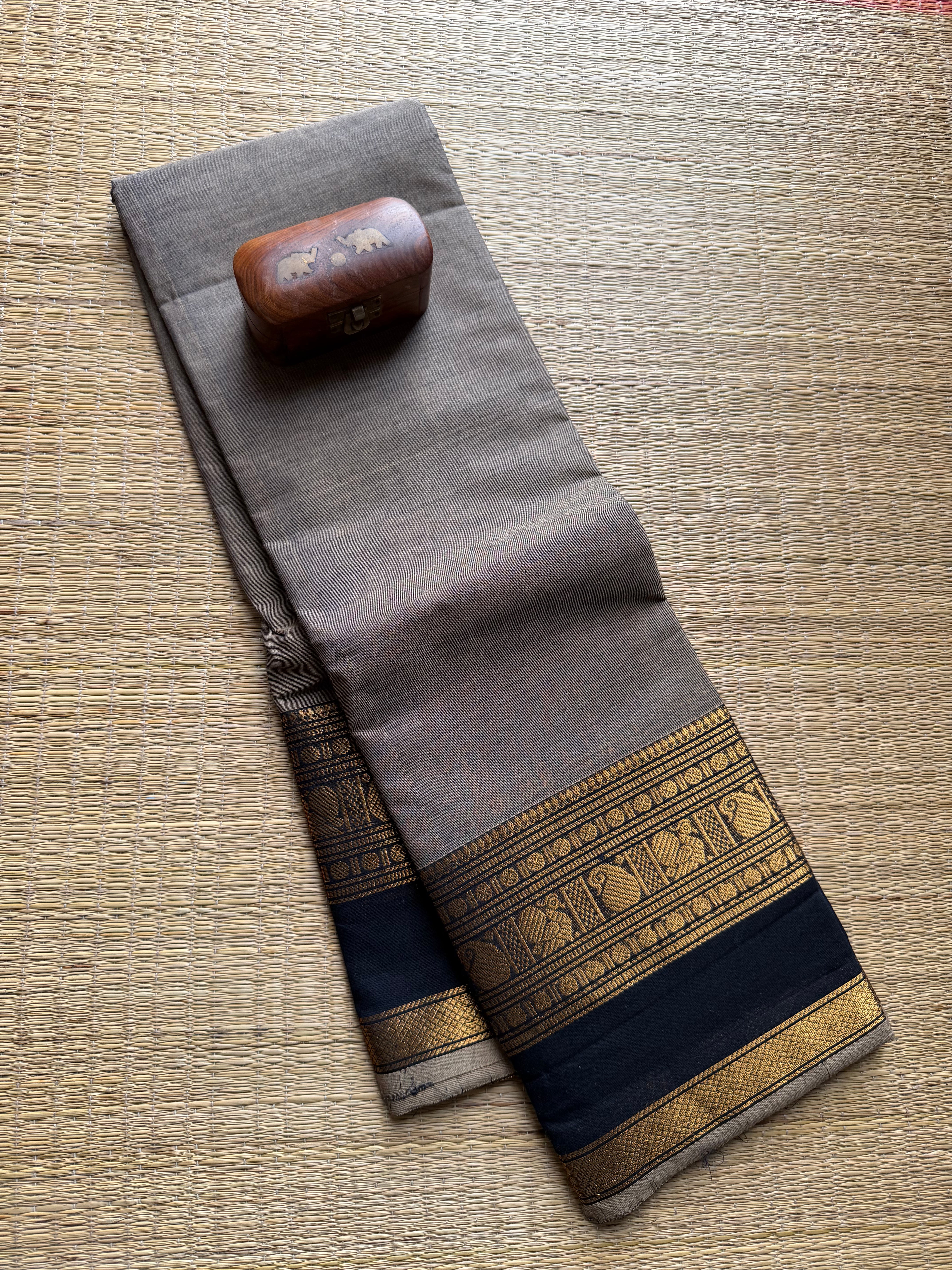 Kanchi Cotton Retta Patta Border
