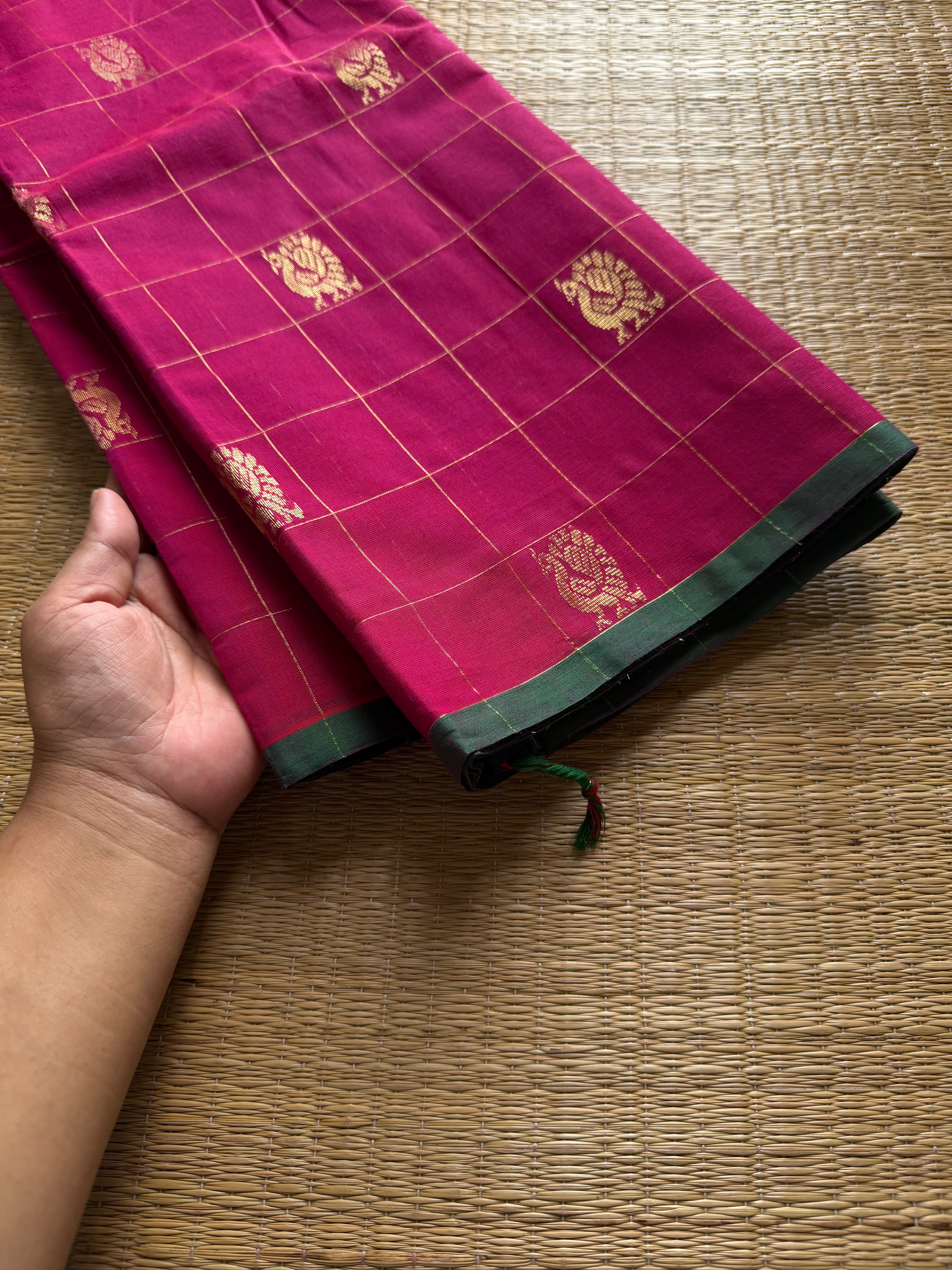 RF819 Magenta pink  & Green Combination Premium Kanchi cotton saree with golden Zari checks pattern & Annam Buttas and intricate Zari woven Pallu