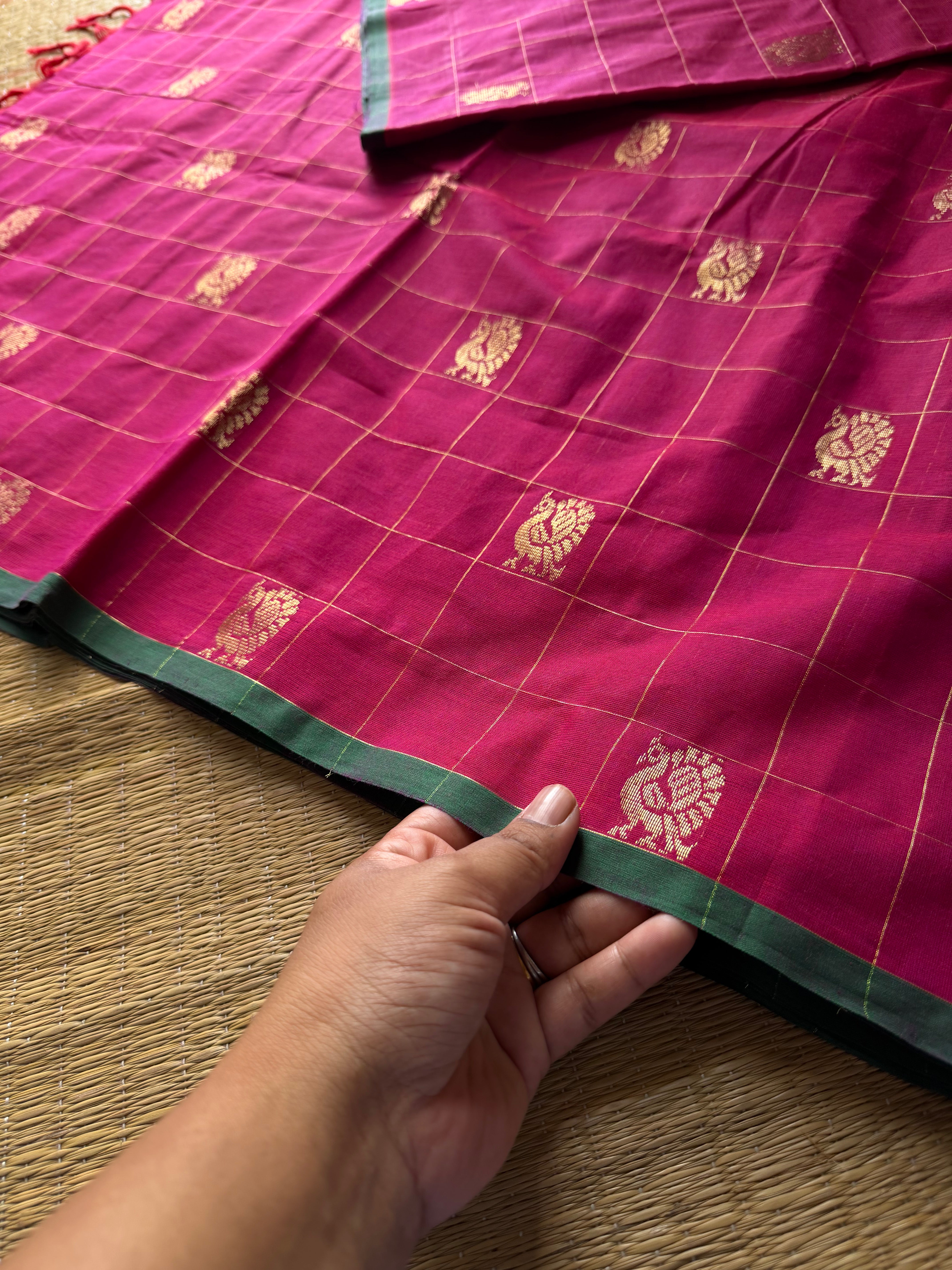 RF819 Magenta pink  & Green Combination Premium Kanchi cotton saree with golden Zari checks pattern & Annam Buttas and intricate Zari woven Pallu